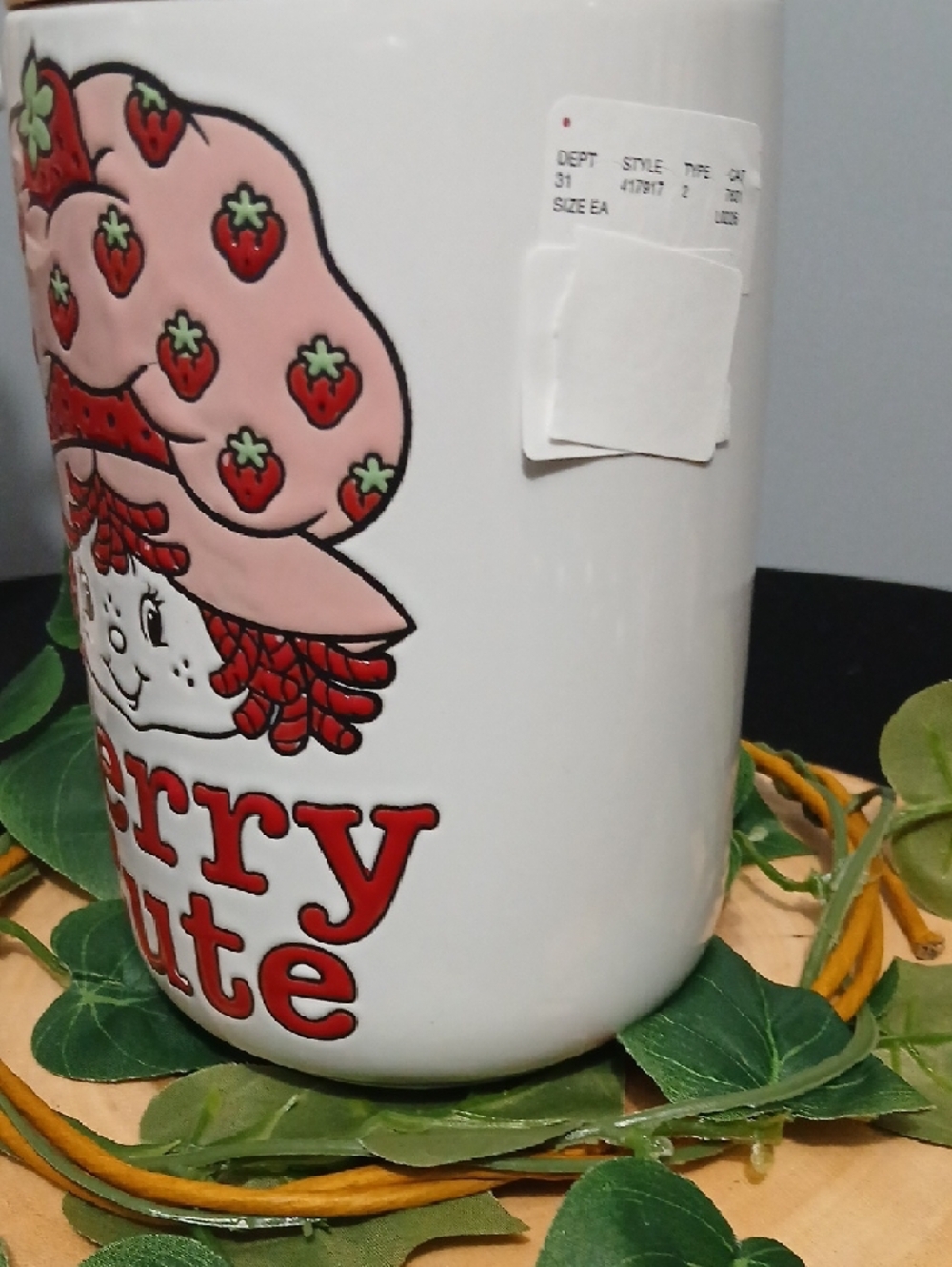 New! Strawberry Shortcake 'Berry Cute' Canister with Wooden Lid NWT - Picture 7 of 10